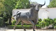 Escultura de toro