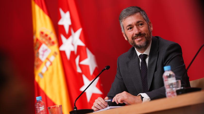 El consejero García Martín en rueda de prensa