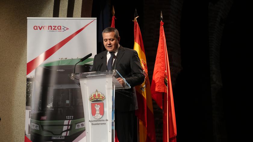 El consejero Rodrigo en la entrega de los Premios Avanza por la Sierra