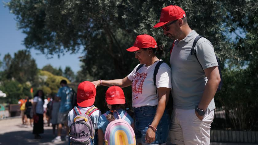 La Comunidad de Madrid facilita que 105 menores tutelados pasen el verano con familias de acogida Familias de acogida en el Parque Faunia de Madrid