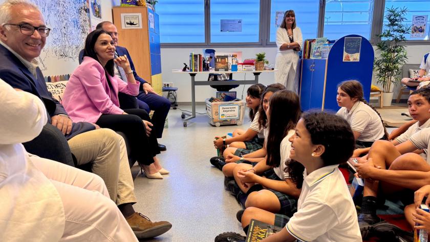 La consejera Mercedes Zarzalejo durante la presentación del Plan para ayudar a mejorar los hábitos de lectura de los alumnos en las vacaciones estivales