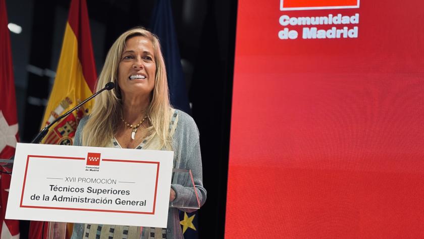 La consejera Albert en la clausura la XVII promoción, celebrado hoy en la sede de la Consejería.