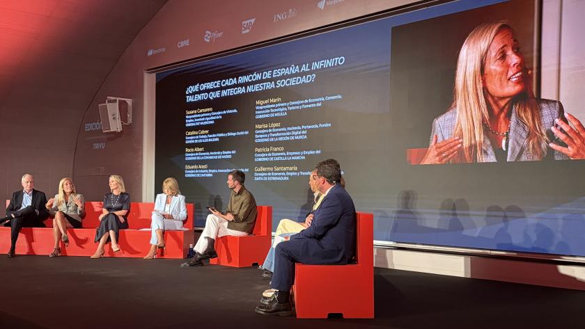 La Comunidad de Madrid expone su modelo económico de éxito basado en la libertad y los impuestos bajos en el foro Taleñto 2026 La consejera Albert en el foro Talento 2026