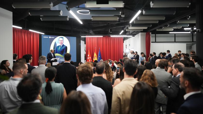 La Comunidad de Madrid trabaja en una nueva plataforma que conectará el tejido tecnológico de la región El consejero López-Valverde en la gala de los III Q5 Awards