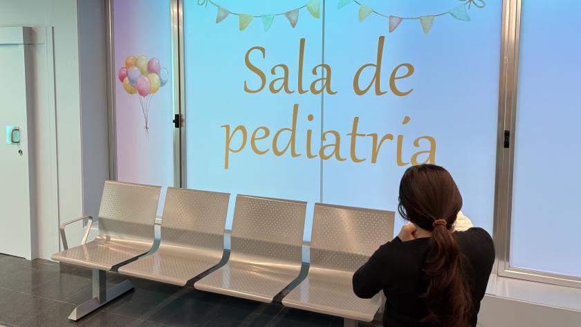 Convocado el III Concurso de Dibujo Infantil de Atención Primaria Un mural explica que estamos en la sala de pediatría del Centro de Salud San Martín de la Vega