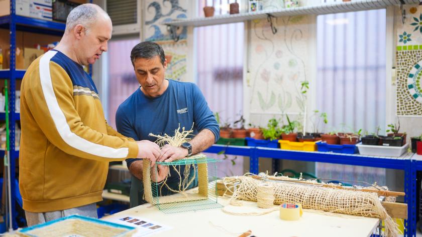 Apoyo a las Personas Adultas con Discapacidad Personas Adultas con Discapacidad
