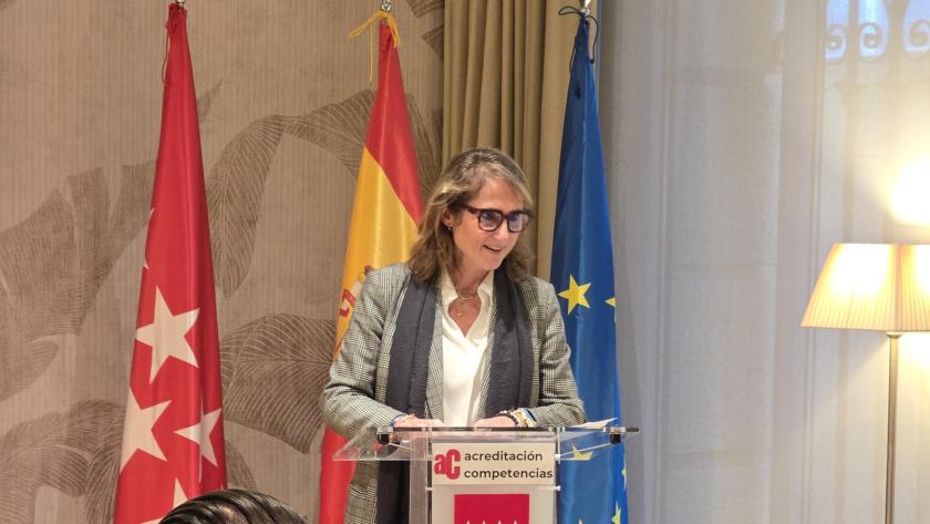 Viceconsejera Empleo Acto entrega CP con Pinardi