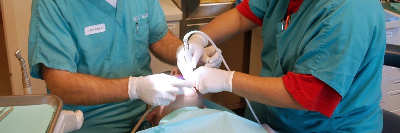 Intervención dental