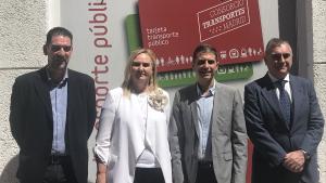 Rosalía Gonzalo en la nueva Oficina de Gestión de la Tarjeta de Transporte Público que el Consorcio Regional de Transportes (CRTM) en Alcalá de Henar