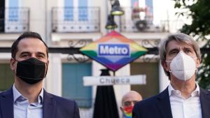 Aguado en el Metro de Chueca durante un acto con motivo del Orgullo LGTBI+
