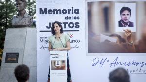 Isabel Díaz Ayuso durante el homenaje con motivo de 24º aniversario del asesinato de Miguel Ángel Blanco