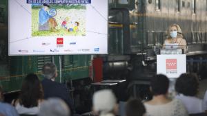 Concepción Dancausa durante la celebración del Día de los Abuelos