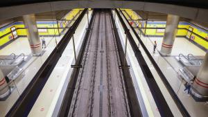 Imagen de las vías de Metro Sur en la estación de Hospital de Móstoles