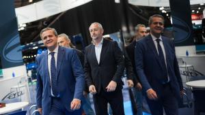 El consejero en el acto