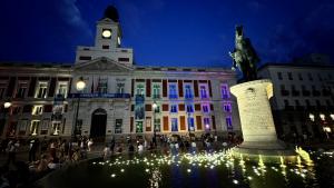 Iluminación Real Casa de Correos - Fiesta del Orgullo