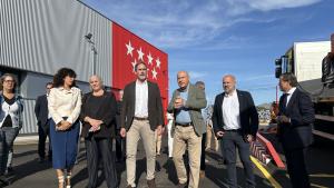 El viceconsejero José María García durante su visita al Centro de Conservación de Carreteras de Chapinería