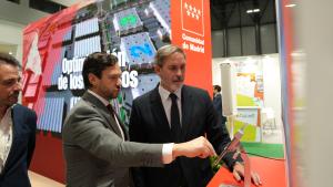 El viceconsejero José María García durante la inauguración de la feria