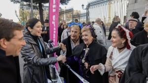 La presidenta Isabel Díaz Ayuso durante la misa solemne