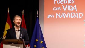 García Martín presenta el programa La Navidad de Nuestros Pueblos El consejero Miguel Ángel García Martín durante la presentación del programa