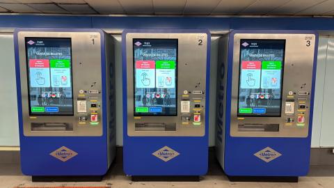 Máquinas de venta de Tarjetas de Transporte en Metro