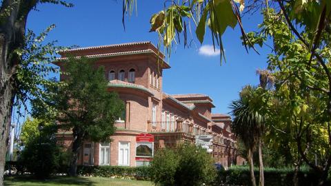 Fachada del hospital de Cantoblanco