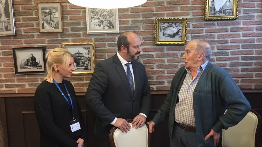 Pedro Rollán durante la visita 