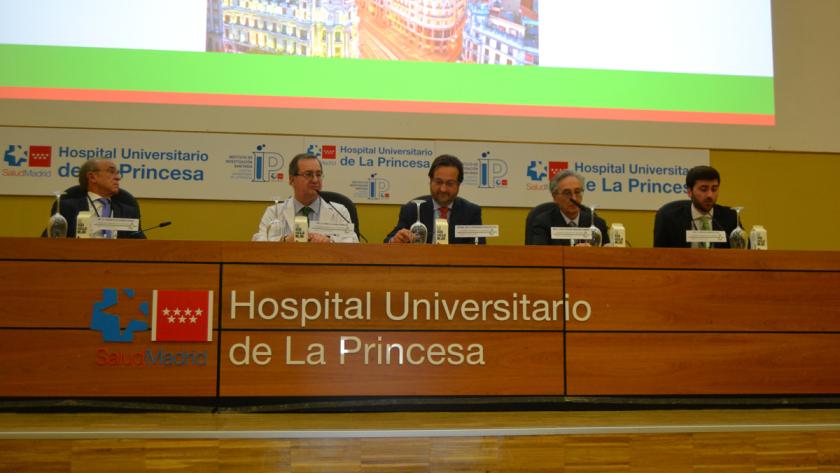 Mesa inaugural de la jornada de enfermedades renales del Hospital de La Princesa, abril 2019