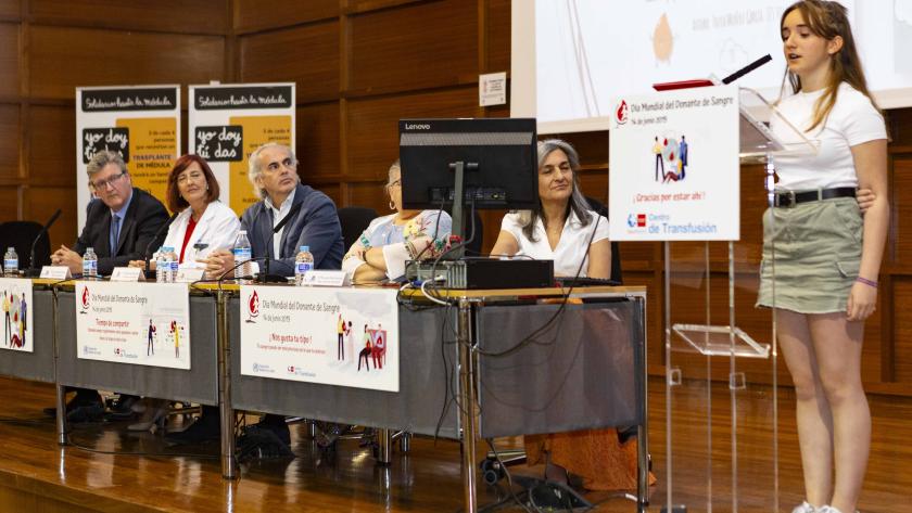 Ruiz Escudero asiste en el Centro de Transfusión a la celebración con motivo del Día Mundial del Donante de Sangre