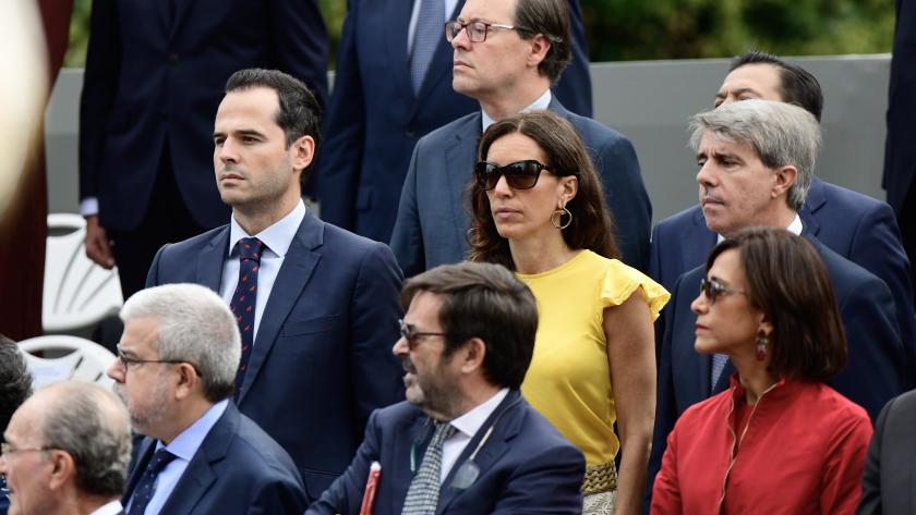 Aguado asiste a la celebración del Día de la Fiesta Nacional presidida por los Reyes