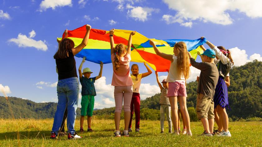 Niños jugando