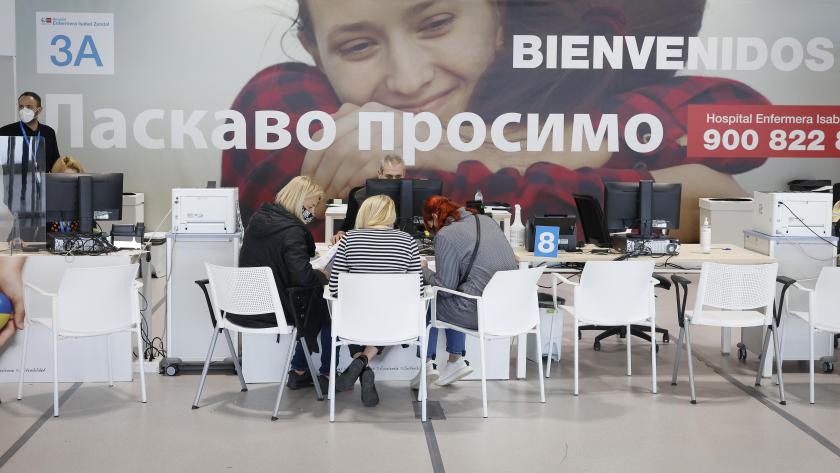 Algunos de los refugiados dentro del centro