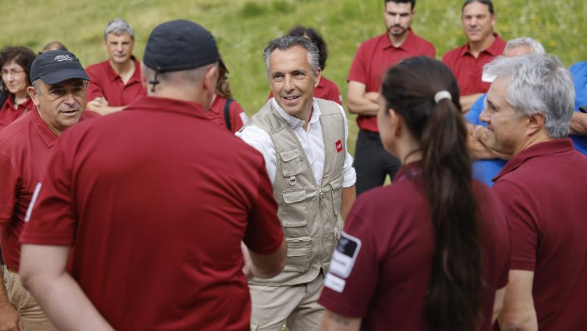 El consejero en su visita a la Sierra
