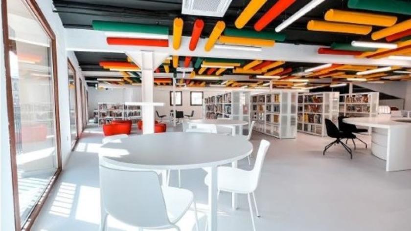 Manzarares el Real Biblioteca