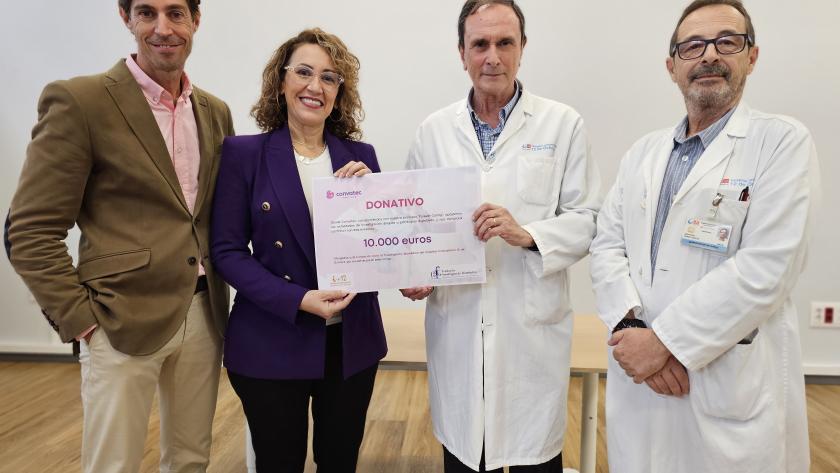 Entrega del cheque al i+12