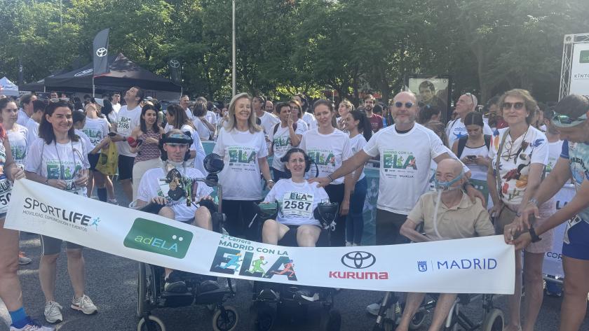 Ana Dávila en la II Carrera Madrid con la ELA