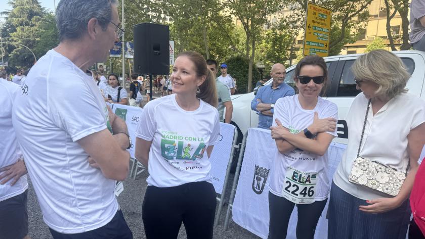 Ana Dávila en la II Carrera Madrid con la ELA