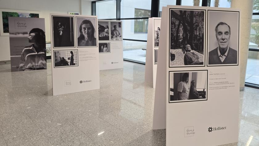 Paneles de la exposición Héroes y Heroínas en el Hospital 12 de Octubre