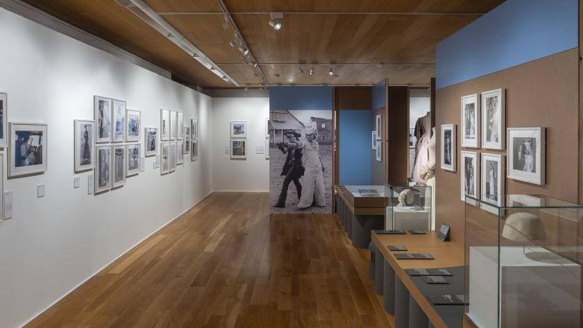 Vista de la sala expositiva de la muestra Madrid icono pop 1964-1979