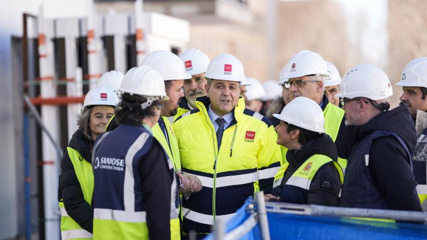 El consejero Jorge Rodrigo durante su visita a las obras