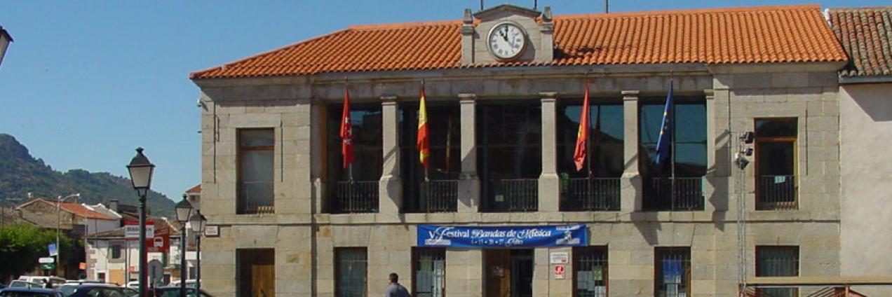 Robledo-de-Chavela-ayuntamiento