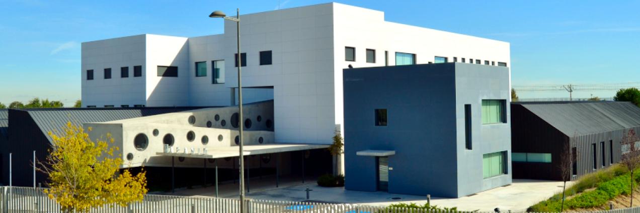 Fachada del Centro Ocupacional Juan Agudo Valtierra APANID