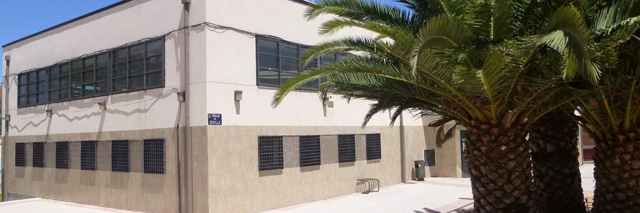 Exterior Biblioteca Antonio Machado Fuenlabrada