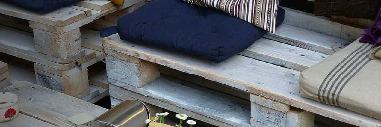 Fotografía de muebles de jardin hechos con palets