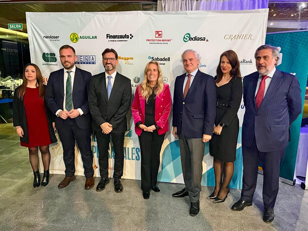 La Comunidad de Madrid ha reducido el paro en los municipios del este y sudeste casi un 15%