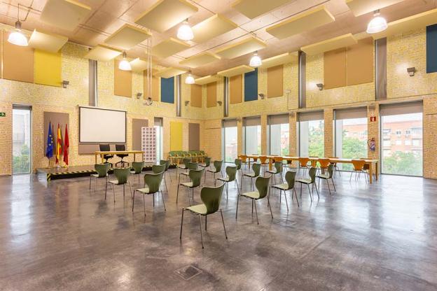 Biblioteca José Hierro (Usera) 2022