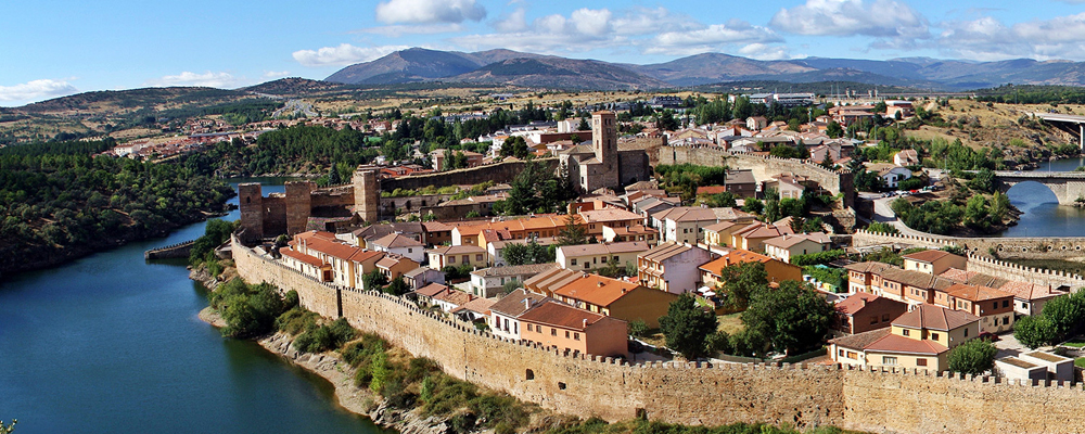 ARTE VIVO EN LA PLAZA
