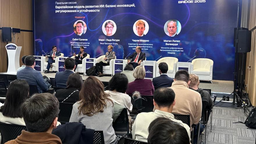 El consejero López-Valverde