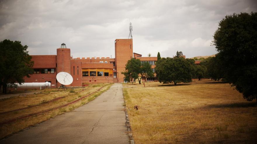 edificio estación comunicaciones