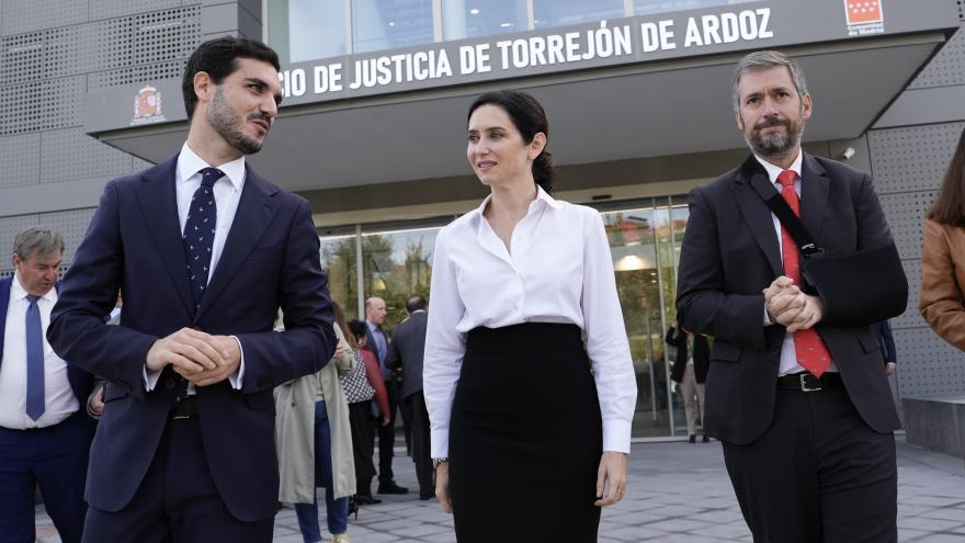 Díaz Ayuso inaugura el Palacio de Justicia de Torrejón de Ardoz que atiende a más de 230.000 personas de once municipios  La presidenta Isabel Díaz Ayuso