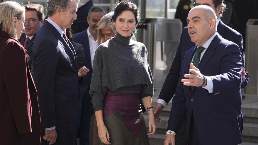 Díaz Ayuso anuncia que los Presupuestos de 2026 incrementan un 17,7% las ayudas a los autónomos y los nuevos emprendedores recibirán hasta 6.200 euros  La presidenta Isabel Díaz Ayuso